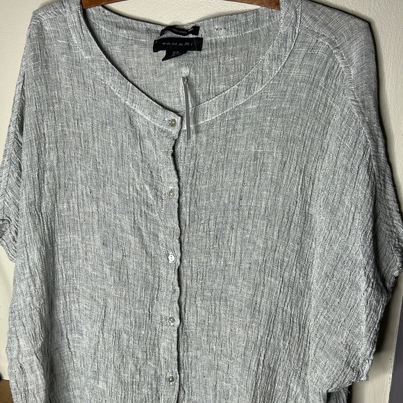 TAHARI 100% Linen Gray Gauzy Button Down Top Size Medium - Picture 3 of 16
